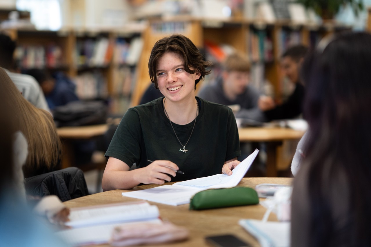 Student in library